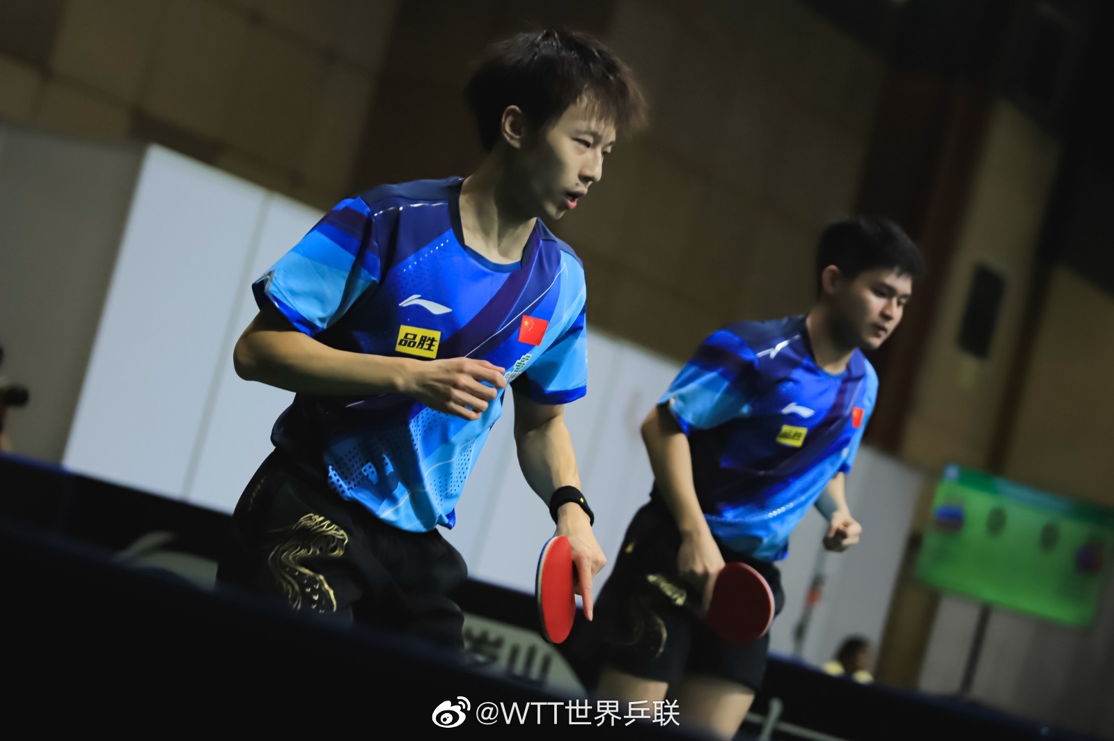 乒乓球——WTT多哈挑战赛：林诗栋晋级男单四强