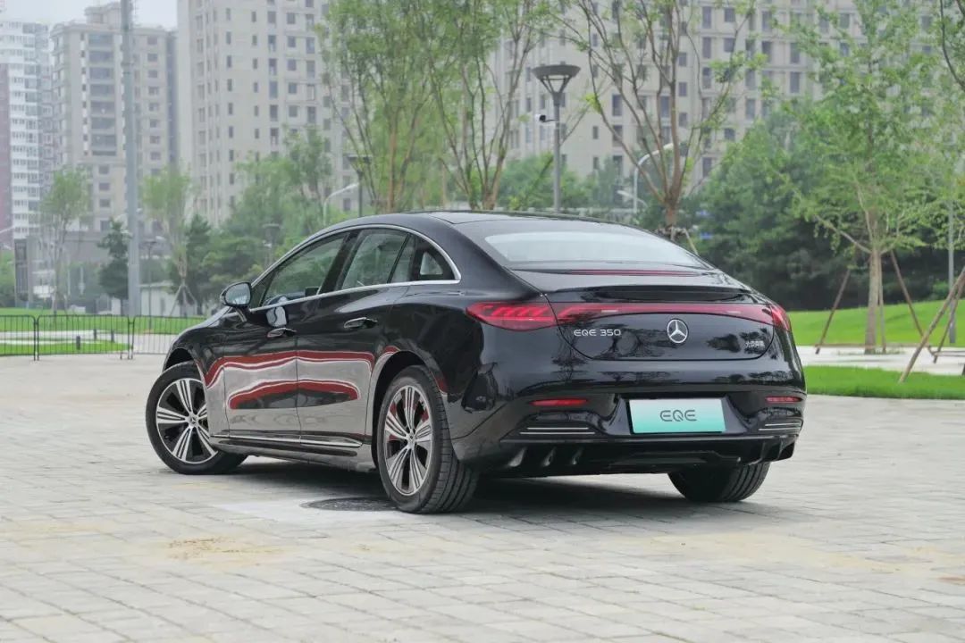 还看“56E”?这4款中大型车堪称新时代标杆,成功人士都在考虑