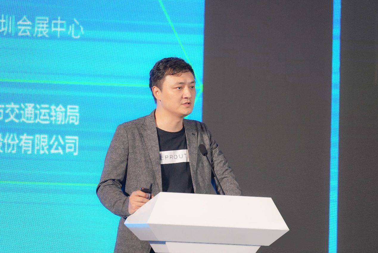 元戎启行CEO周光：一套通用的智驾方案，足以迎来智驾的“ChatGPT时刻”