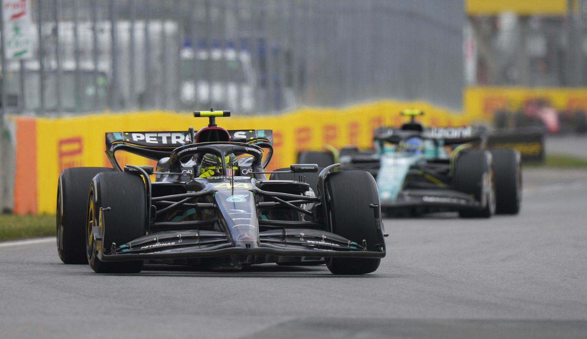 赛车——F1加拿大大奖赛:维斯塔潘夺冠|红牛车队|大奖赛|维斯塔潘_新浪新闻