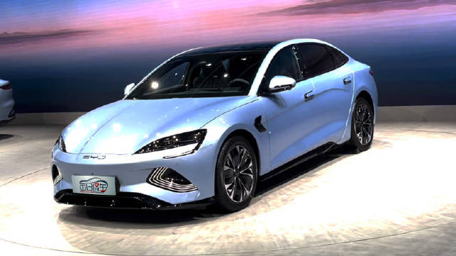 2023粤港澳车展：海豹冠军版起步价18.98万