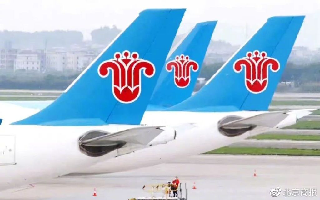 吃相难看？南航国际航班线上选座仅6%免费，一家三口连座需付费