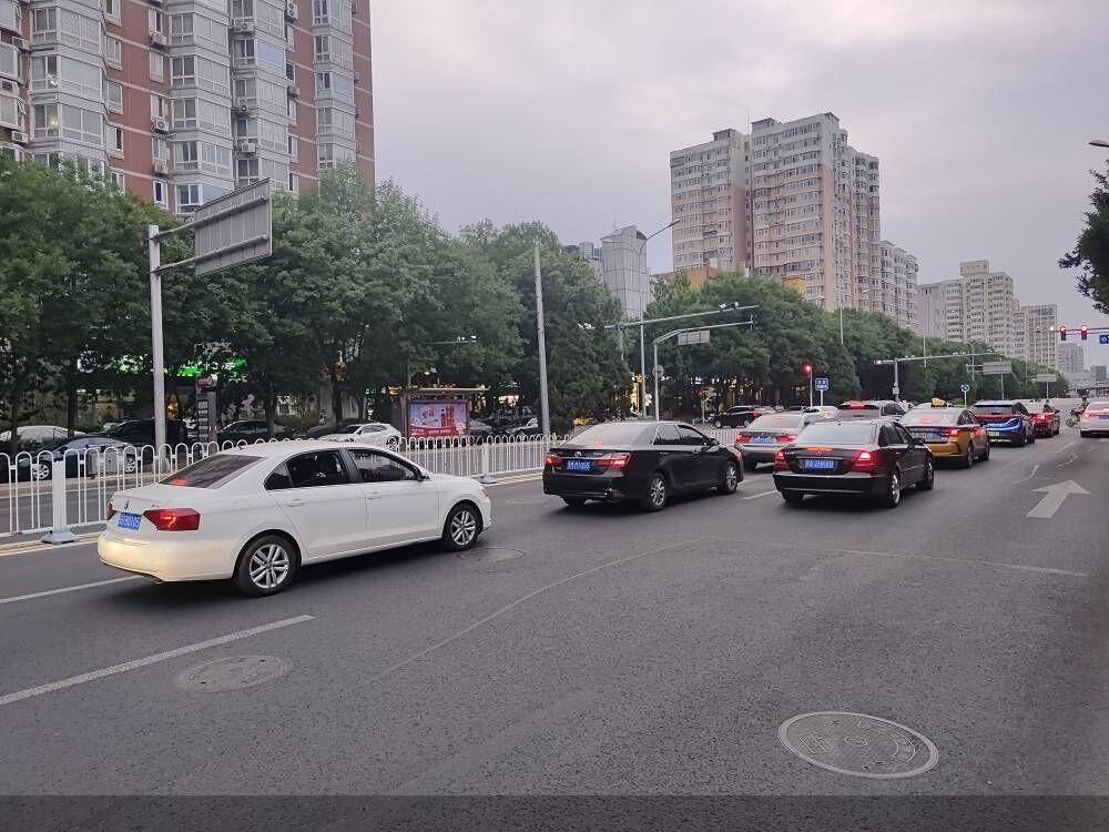 小客车摇号，卷在数字里