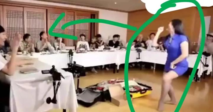 小姐姐小卡片电话现象解析,城市角落的隐秘产业链与治理困境