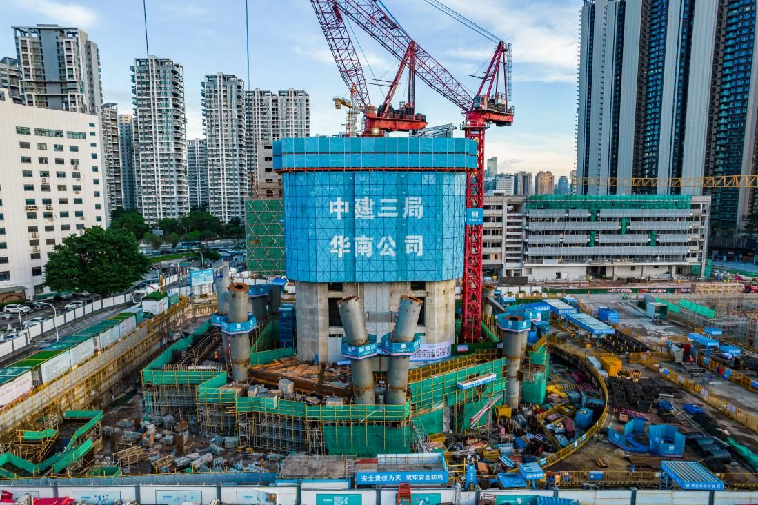 “空中造楼机”五天一层楼 华富村项目安全快速推进|华富|施工|工效|棚改|吴剑林_新浪新闻