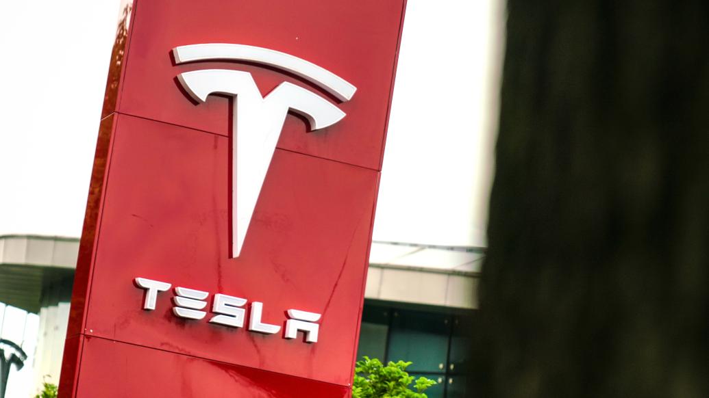 特斯拉二季度交付46.61万辆创新高,上半年股价涨幅112%