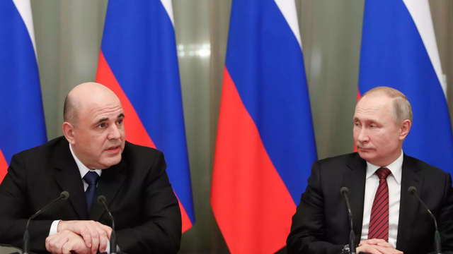 俄总理向普京汇报：尽管受制裁，俄经济仍在复苏，今年前5个月GDP增长0.6%