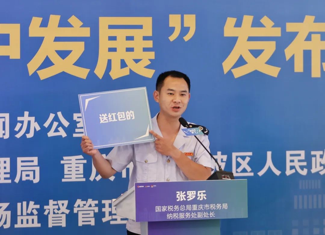 张罗乐回答提问。李聪冲 摄