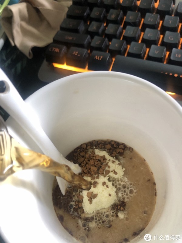 三得利烏龍茶+奶+咖啡=減肥黑科技？