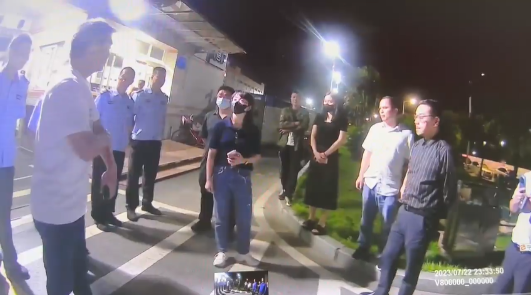 中炬高新“战火”又起：总经理上任五天便辞职，两独董遭质疑独立性