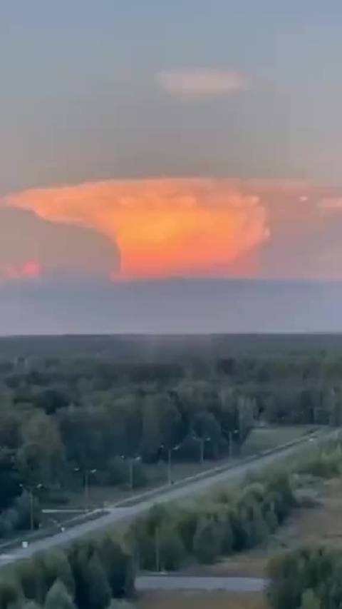 俄官方：非爆炸，实为积雨云！