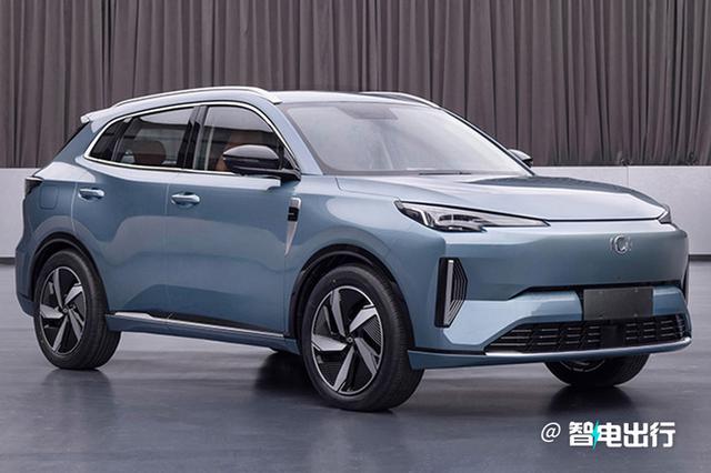 长安启源Q05实拍！和CS55P一样大 PK比亚迪宋Pro