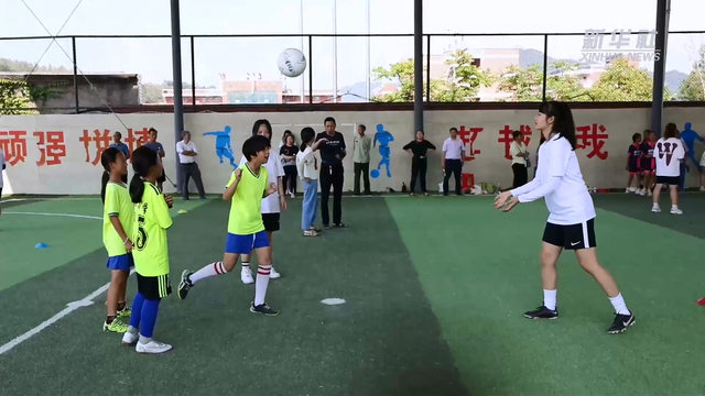 学生集体买足球合适吗,学生集体买足球合适吗知乎