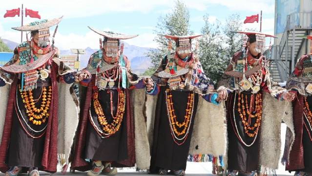 西藏阿里地区最古老最传统的舞蹈之一：宣舞