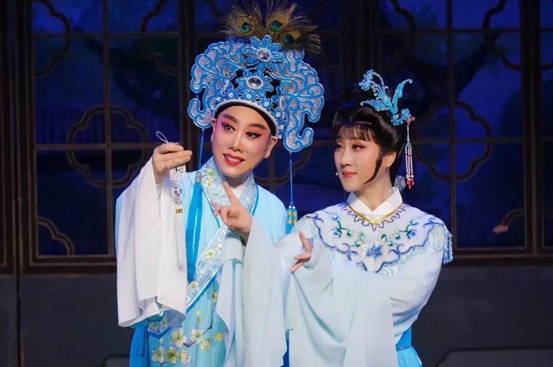 越剧全剧外景双妻恨,外景越剧连续剧双妻恨