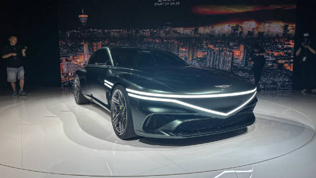 2023成都车展，捷尼赛思X SPEEDIUM COUPE概念车迎来中国首秀……