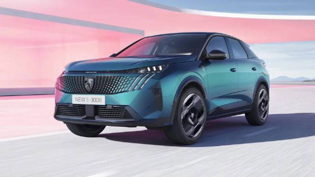 全新标致e-3008静态展示