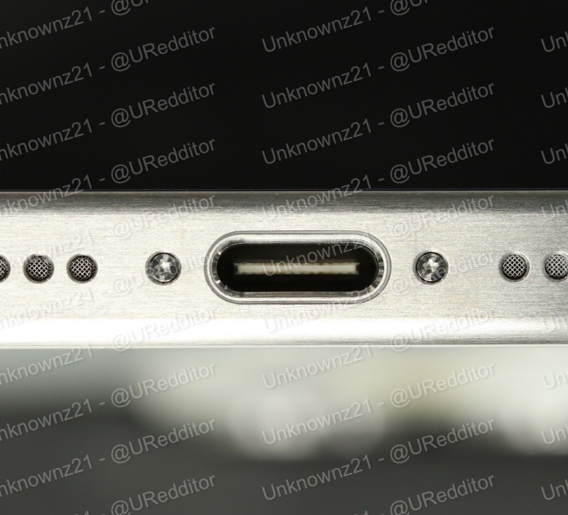 推特知名爆料賬號Unknownz21發佈的iPhone 15 USB-C端口照片。