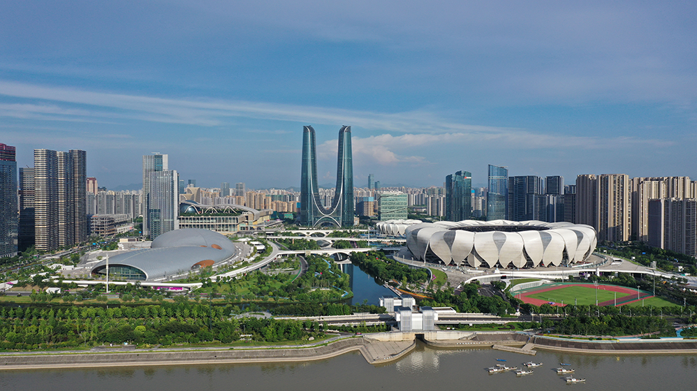 2023年6月28日拍攝的杭州奧體中心體育場館群（無人機照片）。新華社 資料圖