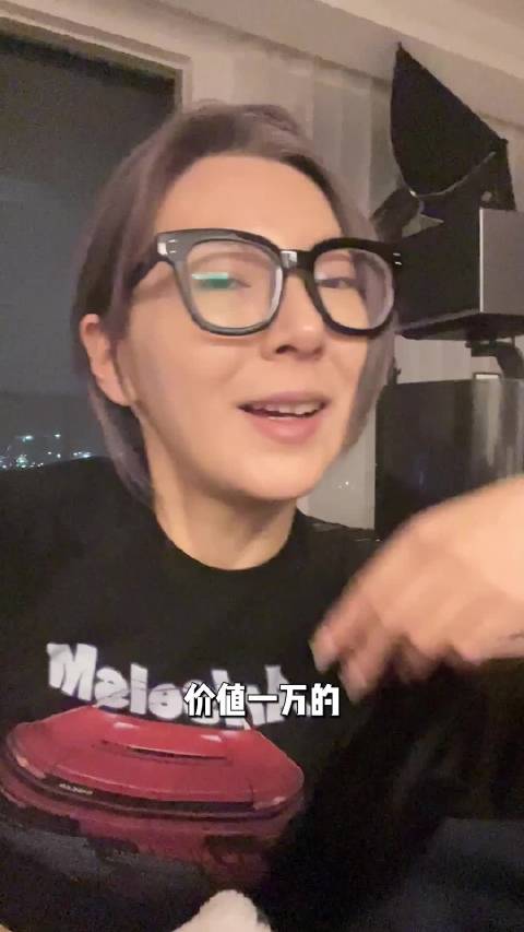 好莱坞化妆师对国货彩妆的评价如何？