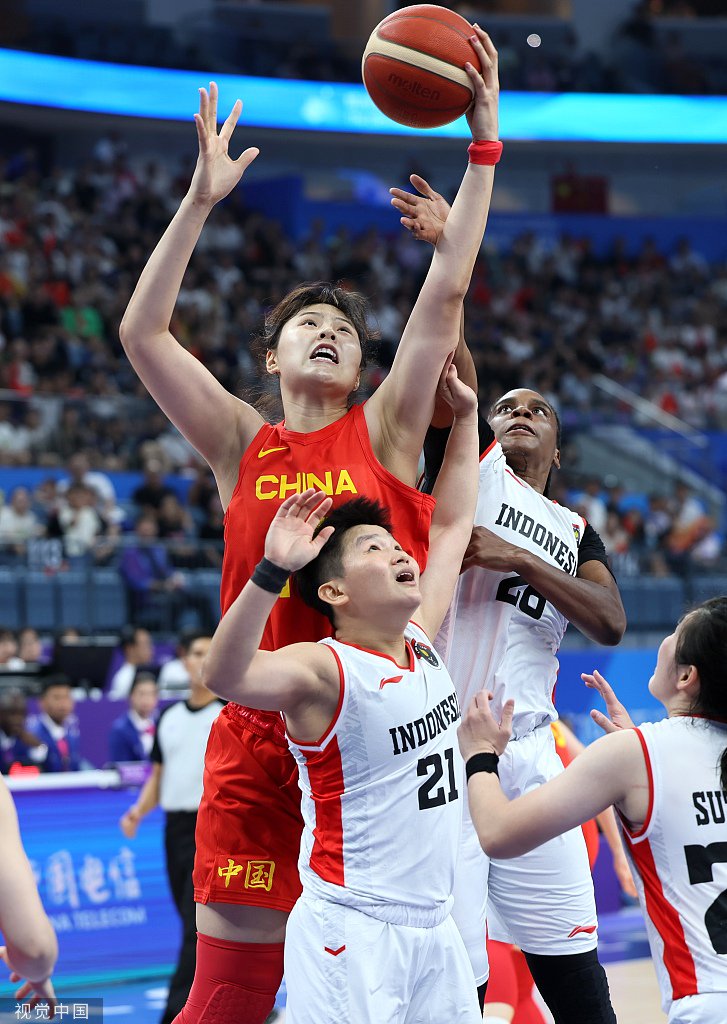 中國女籃101-52大勝印尼。