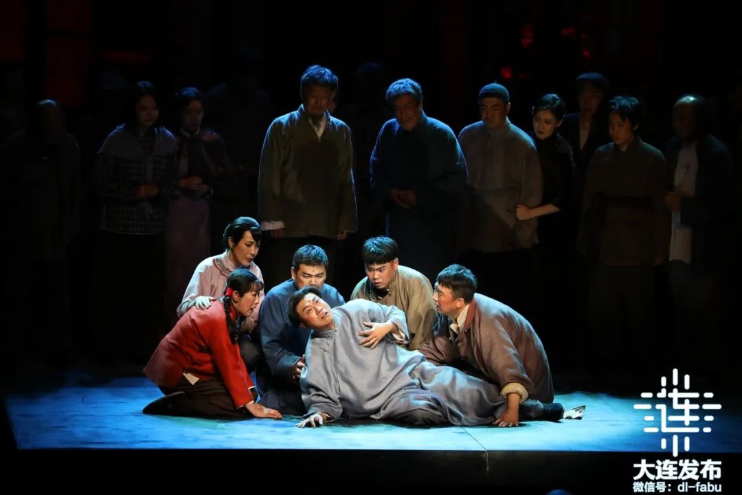 免费老酒馆全集完整版 6c3f-b6339fa9932aab23287c4e41018324f9.jpg