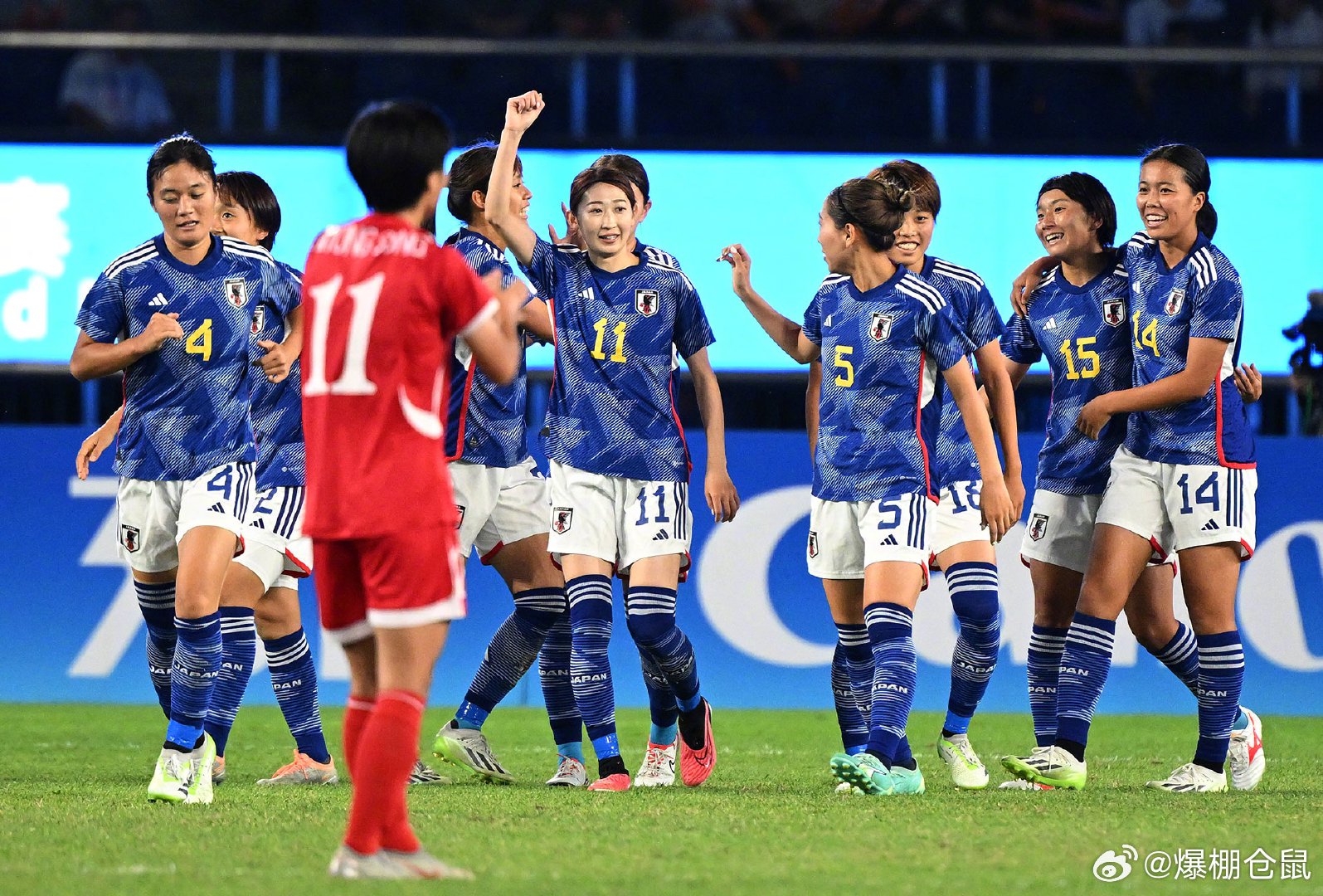 2-1！女足世界杯首支四强球队出炉！输日本队0-4的她们创历史记录 - 哔哩哔哩