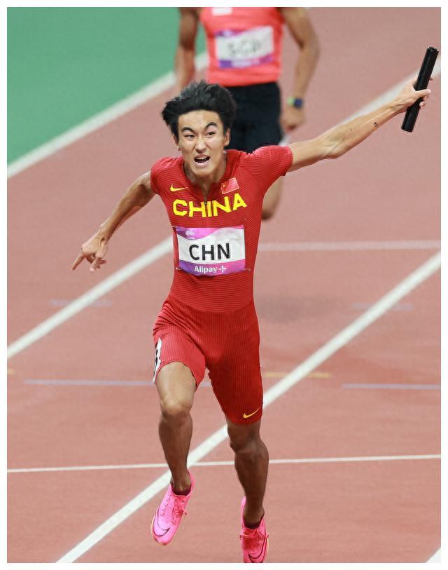 吉林短跑小将陈佳鹏亚运会夺冠，创造历史！