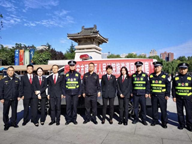 【“两行动、两措施”】西安碑林法院在“世界旅游日”开展文化遗产保护普法宣传