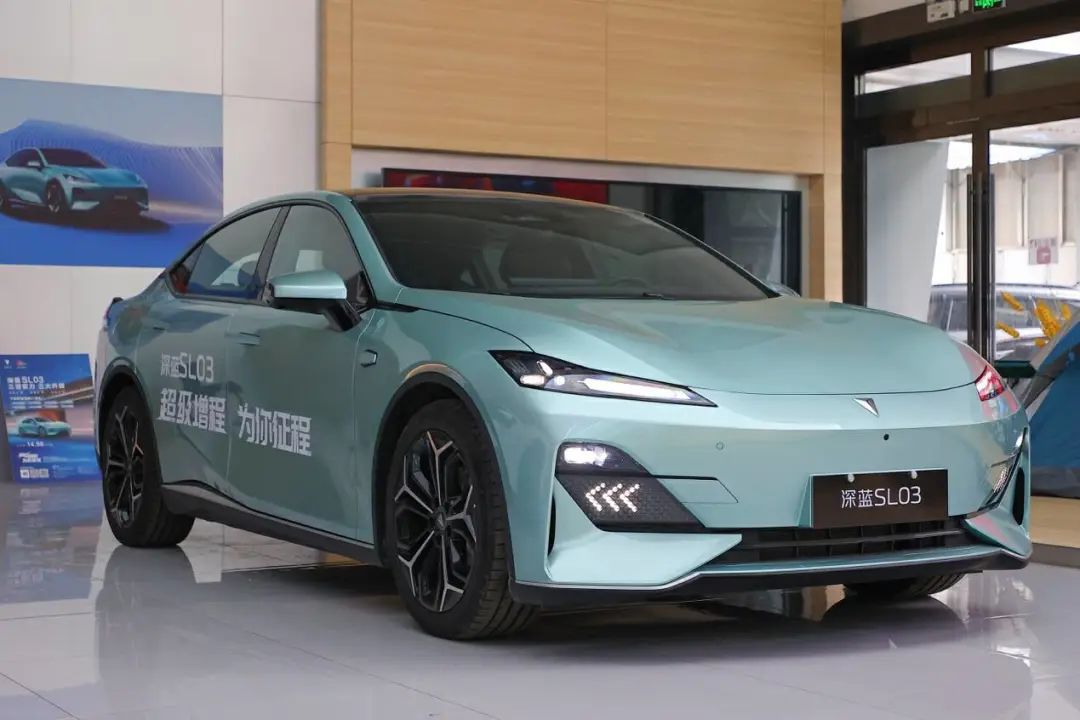 15万买国产家轿,空间超大,综合续航1000+,合资不香了!