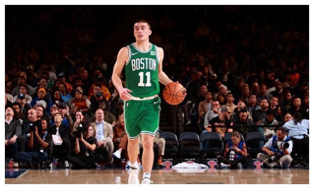 凯尔特人重磅引援哈登 组成四星阵容重塑东部竞争态势