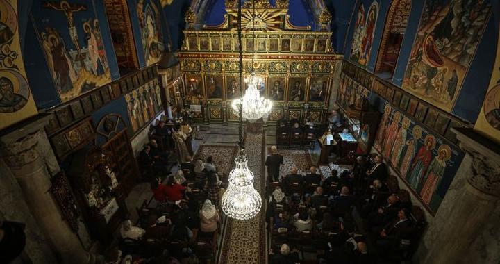 战争不分宗教：加沙最古老的教堂庇护巴勒斯坦的穆斯林和基督徒