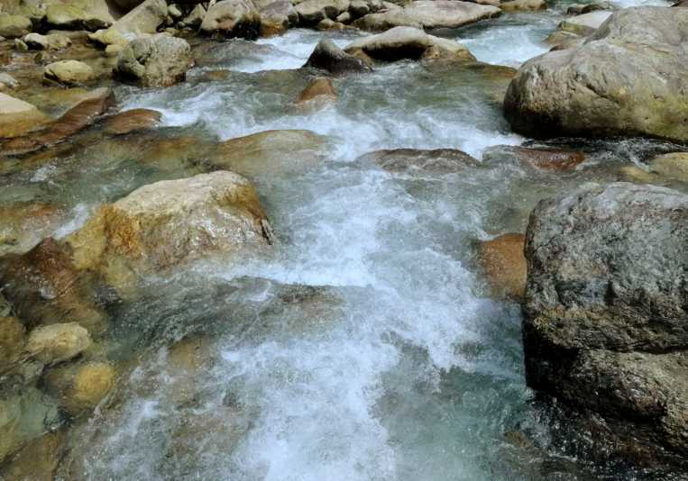 石加个水念什么 7d4a-71fe4de2626a2ab6f559947a7a5d4f6c.jpg