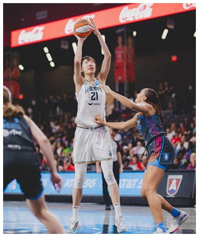 WNBA总决赛：王牌VS自由G4，韩旭躺冠的明天岌岌可危吗？