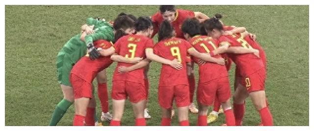 中国女足争夺奥运会入场券，却在首战中以12比0不敌朝鲜！
