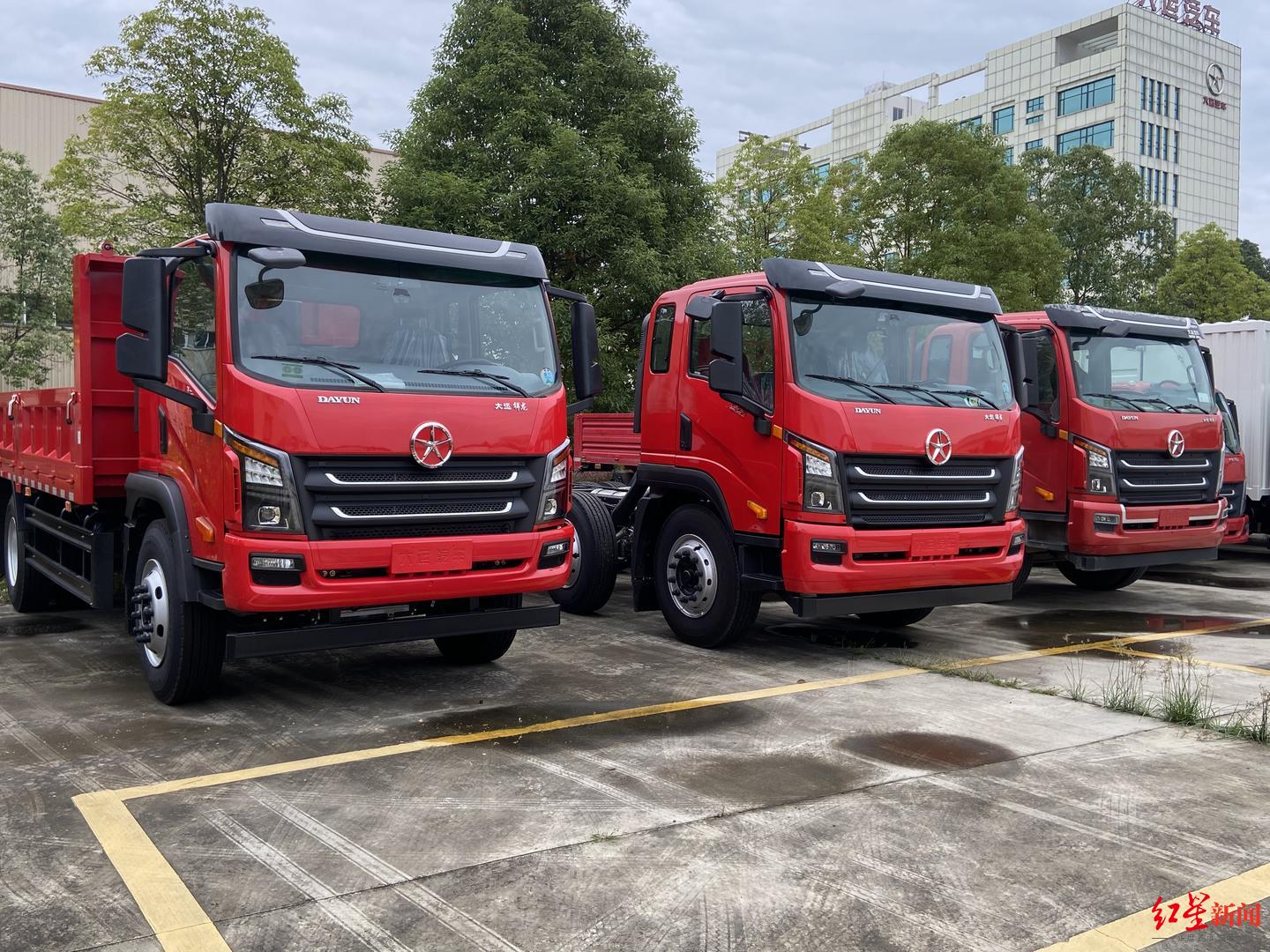 ▲成都龙泉驿区,成都大运汽车集团有限公司生产的汽车产品