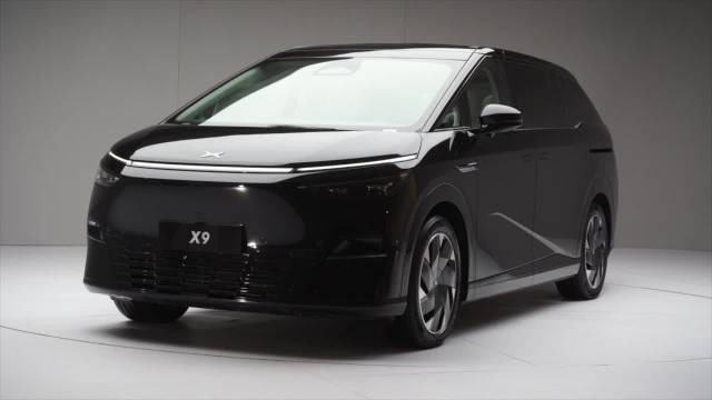 小鹏X9抢先看，用科技和体验重新定义MPV？