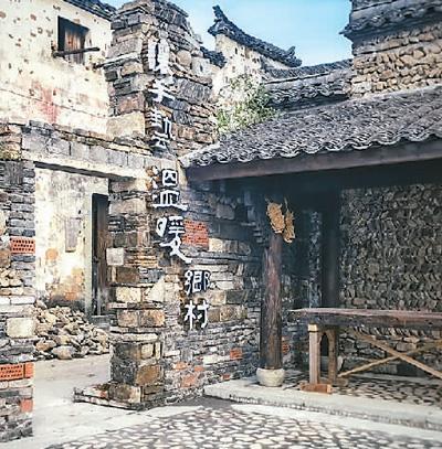 深澳村中国百匠艺术街区,现有扎染、拓印等60名手工艺人入驻。吴 斌摄