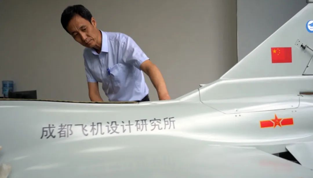 王海峰。航空工业成都飞机设计研究所供图