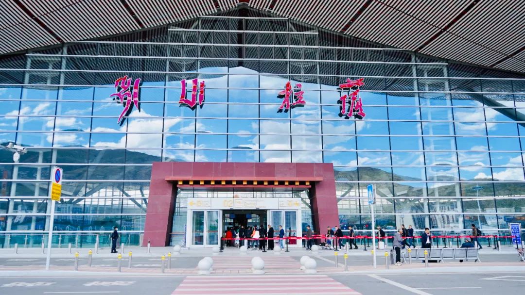 拉萨贡嘎机场T3航站楼