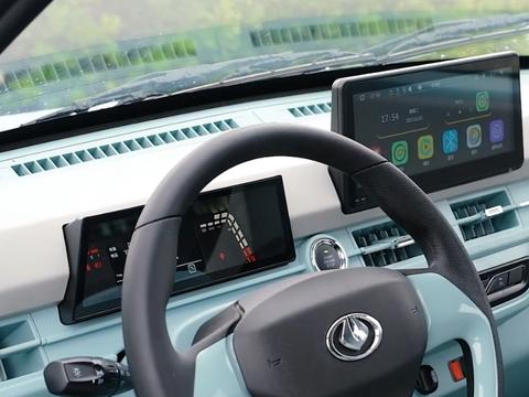 感受家用车的轻奢盛宴 实拍吉途01