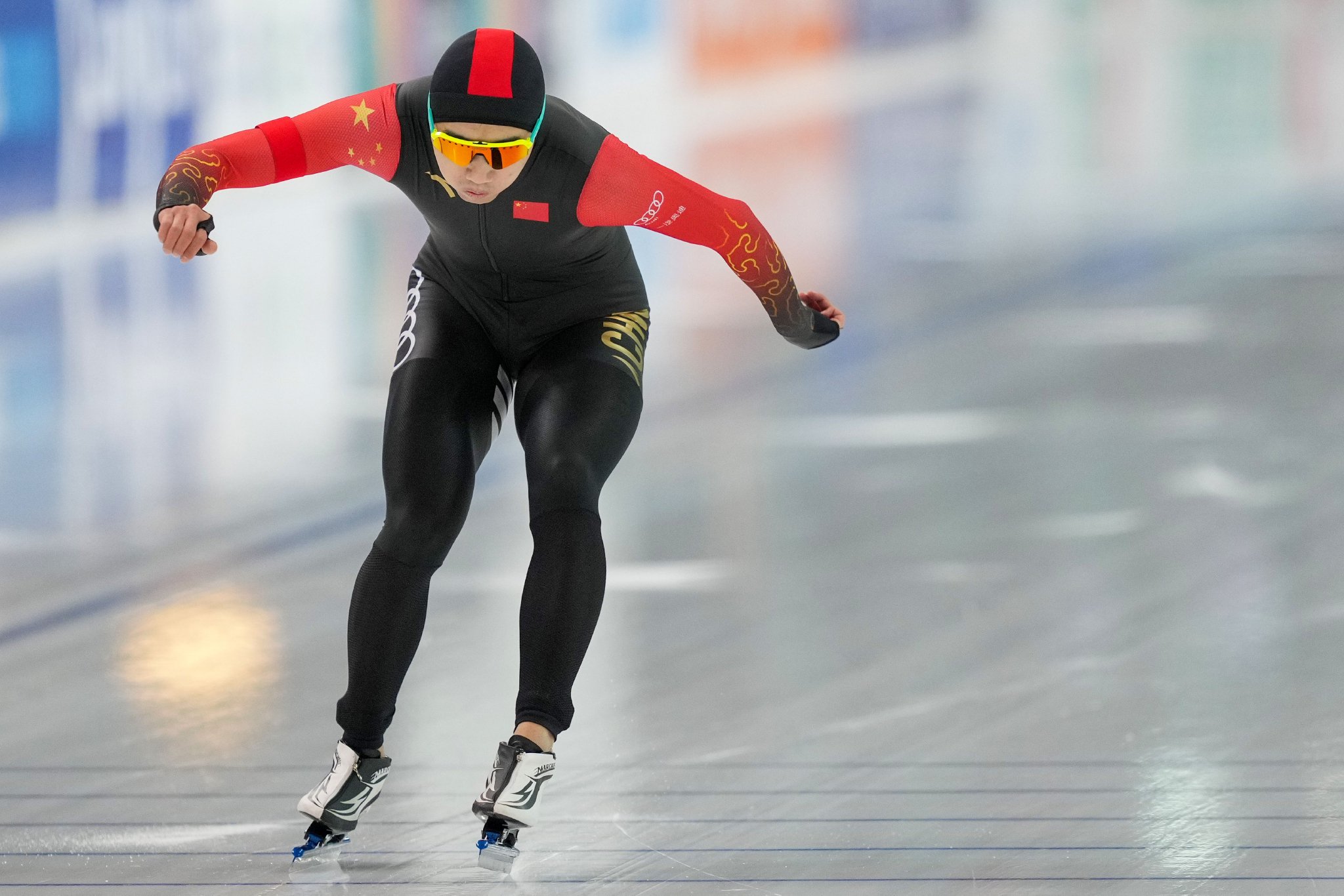 速度滑冰世界盃挪威站男子500米決賽，中國選手高亭宇奪得銀牌。 圖/IC PHOTO