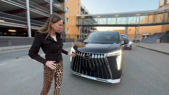 俄罗斯大姐的传祺M8宗师初体验，听不懂……