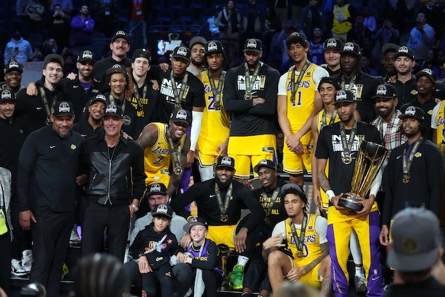 湖人队vs76人队直播