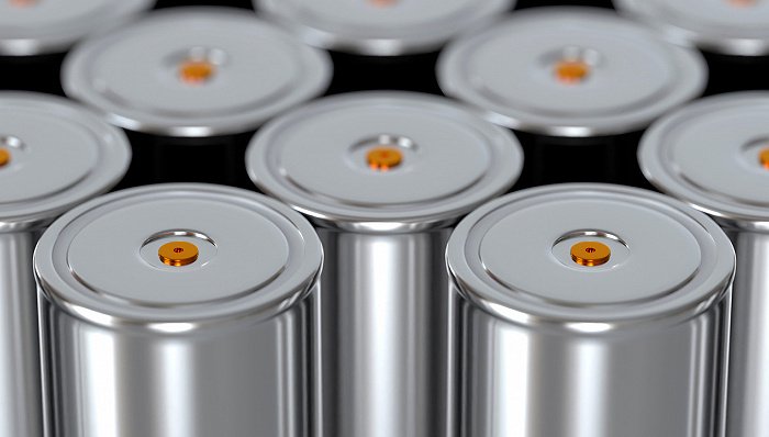 时隔七个月宁德时代磷酸铁锂电池装车量再超比亚迪 | 动力电池月度排名?