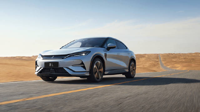 最美比亚迪宋L登场 售18.98万元起！