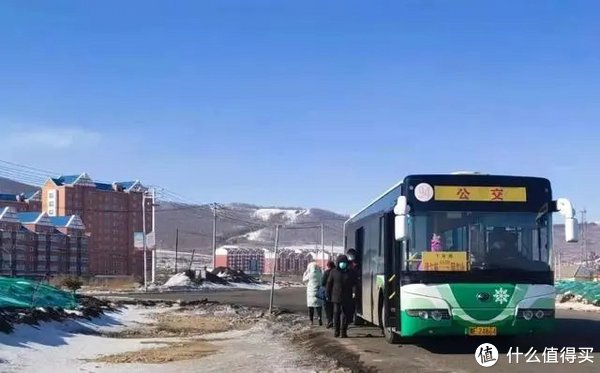 新能源公交车冷“趴窝”！谁为公交车的全盘电动化买单？