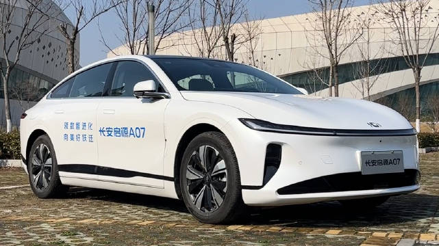 发力底盘质感调教！长安启源A07找到B级车市场的“软肋”