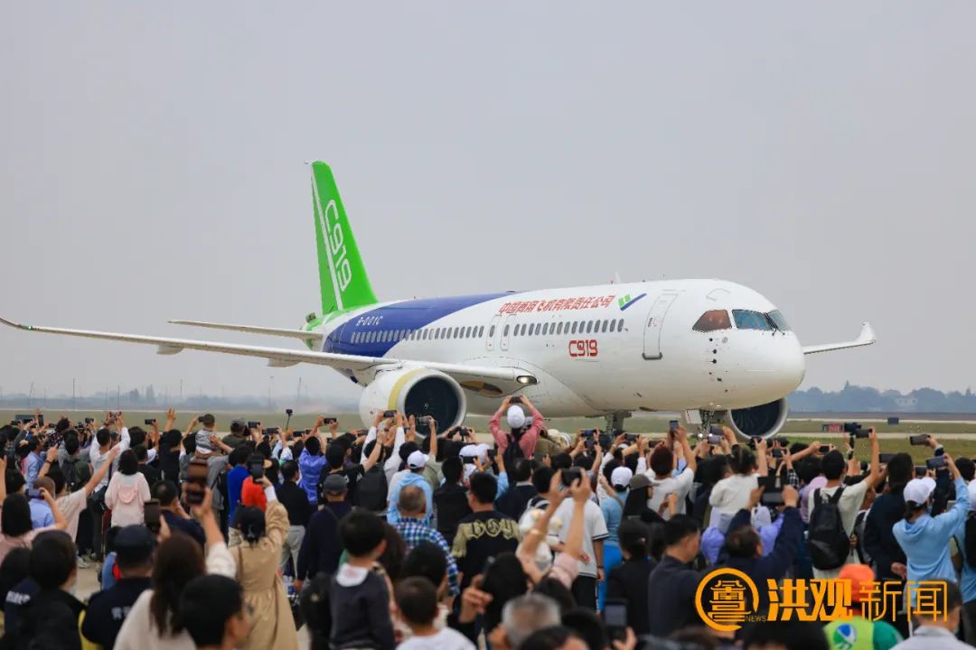 C919亮相南昌飞行大会