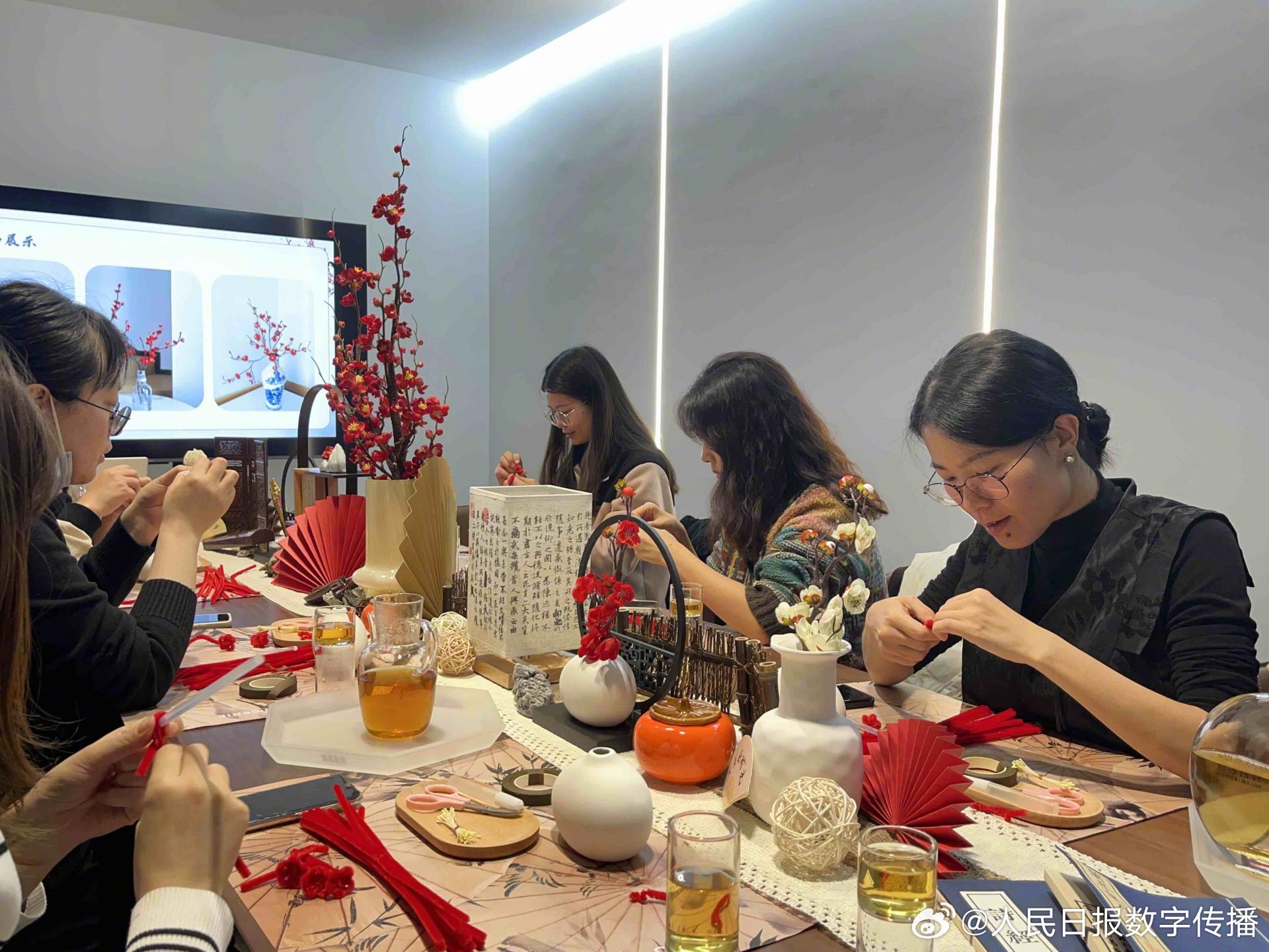 你的晚安请签收 | 各地夜校助力青年自我提升|夜校|青年|年轻人_新浪新闻